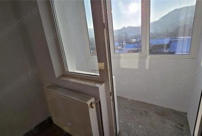 Apartament cu 3 camere în Molid - 11