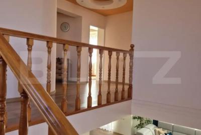Casă cu 4 camere cu Teren 1200 Mp în Livezeni - 4