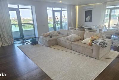 Apartament cu 5 camere, mobilat în Tei