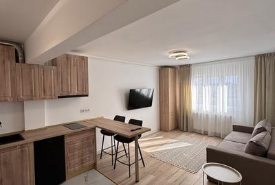 Apartament cu 2 camere decomandat în Exterior Vest