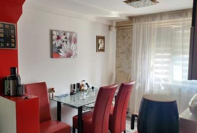 Apartament cu 3 camere în Central - 3