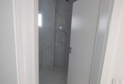 Apartament cu 3 camere decomandat în Central - 4