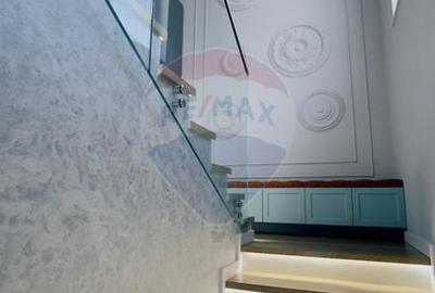 Casă cu 14 camere cu Teren 360 Mp în Central - 7