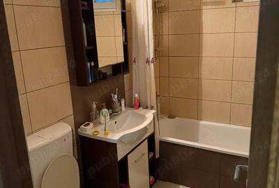 Inchiriez apartament 3 camere - 7