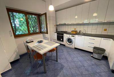 APARTAMENT IN VILĂ 5 CAMERE,4 BĂI,3 TERASE, PARCARE,CURTE,PANOURI FOTOVOLTAICE - 4