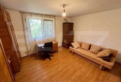 Casă cu 4 camere cu Teren 410 Mp în Central - 1