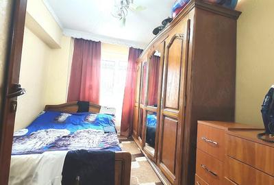 Apartament cu 3 camere decomandat în Găvana - 2