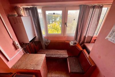 Apartament cu 2 camere decomandat în Central - 9