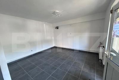 Spatiu comercial, 50 mp, parter de bloc, Bld Nicolae Titules - 1