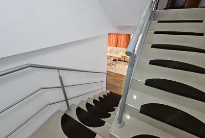 Casă cu 5 camere cu Teren 130 Mp în Dorobanților - 4