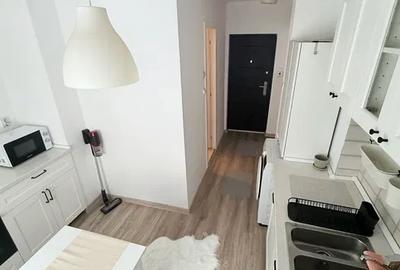 Garsonieră decomandată, mobilată în Vitan Mall - 6