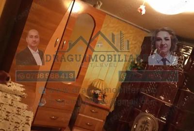 Casă cu 3 camere cu Canalizare în Tecuci - 2