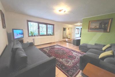 Casa de vanzare, 140 mp, zona Micro 11 - 19