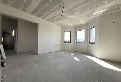 Casă cu 4 camere cu Teren 650 Mp în Mărtinești - 1