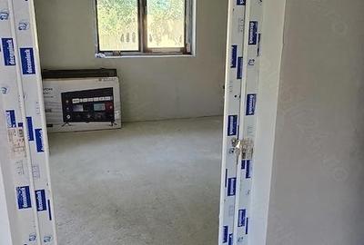Casă cu Teren 635 Mp în Blidari - 9