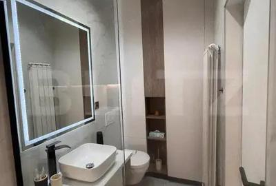 Apartament de vanzare, cu o camera, 55 mp, zona Centrul Istoric - 1