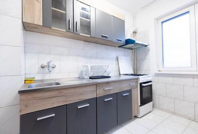 Apartament cu 3 camere în 1 Mai - 7