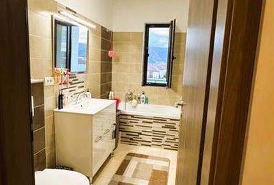 Apartament 3 camere, decomandat, etaj 2 din 3.Cartier Florilor Ghimbav - 7