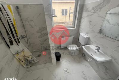 Casă cu 10 camere cu Teren 300 Mp în Central - 6