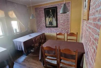 A 31 Proprietarul ofera spre inchiriere,300 mp utili in fata Inspectoratului Scolar ,strada Oituz,33 - 3