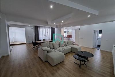 Apartament cu 2 camere decomandat în Centrul Civic