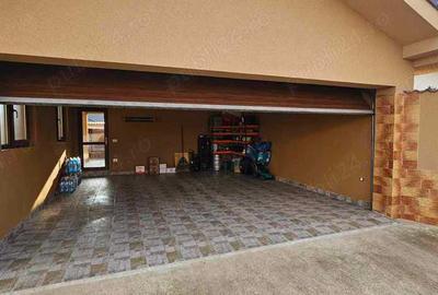 Casă cu 7 camere cu Teren 545 Mp în Centura - 16