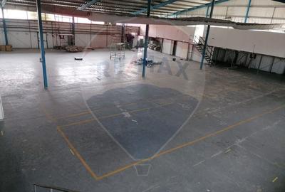 Spatiu industrial de Inchiriat in cartierul Grui Spatiu industrial de Inchiriat in cartierul Grui - 2