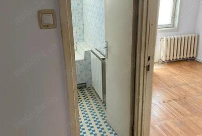 Apartament 2 camere Aradului semidecomandat neamenajat centrala proprie - 4