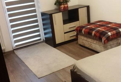 Apartament cu 3 camere decomandat în Central - 2