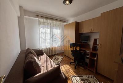 Apartament cu 3 camere decomandat în Dacia - 11