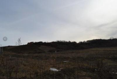 Teren Construcții intravilan de 926 mp, în Zăvoi - 5