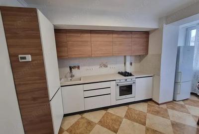 De vanzare apartament 2 camere zona Colentina - 2