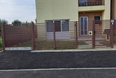 Casă cu 5 camere cu Teren 310 Mp în Vladimirescu - 2