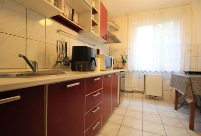 Apartament cu 2 camere semidecomandat, mobilat în Take Ionescu