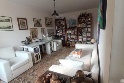Apartament cu 2 camere decomandat în Iancului