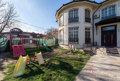 Vila spatioasa de vanzare, ideala pentru investitie - 3