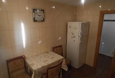 Apartament cu 2 camere semidecomandat în Micro 11 - 6