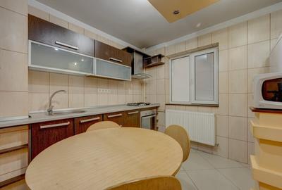 Apartament 3 camere, decomandat, 73 mp, metrou Raul Doamnei - 11