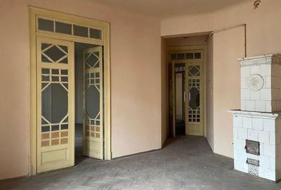 Piata Universitatii,et 1 si st 2ideal apart-hotel,sediu companie - 1