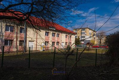 Hala de 307 mp - pozitie strategica intre Gara si Școala Nr. 2 - 4