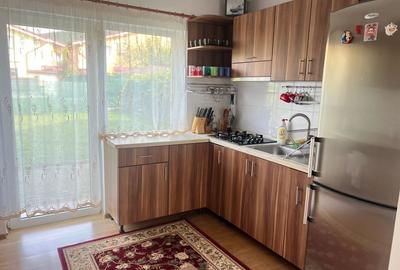 Inchiriere casa/duplex cu 4 camere, curte de 180 mp., Floresti - 8