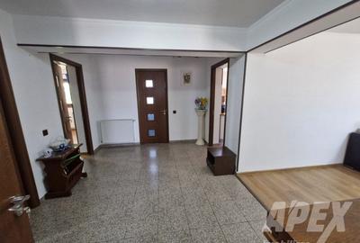 Casă individuală cu 3 camere în Vidra