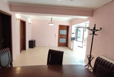 Casă cu 3 camere cu Teren 100 Mp în Parcul Carol - 3