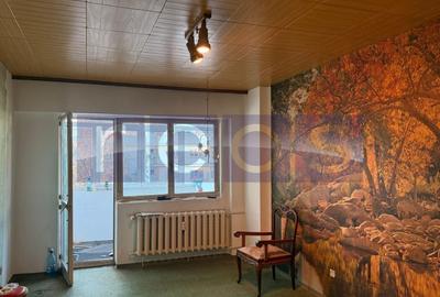 Apartament cu 3 camere decomandat în 1 Mai - 12