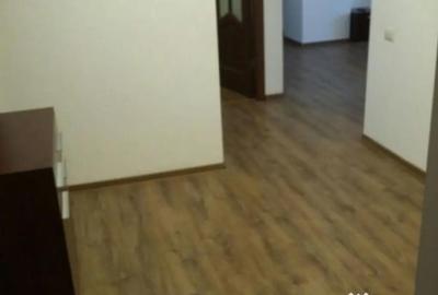 Apartament cu 3 camere decomandat în Casa de Cultură - 5