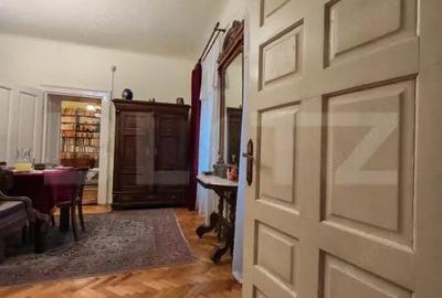 Apartament spatios, 5 camere, zona istorica, vedere spre Bega - 2