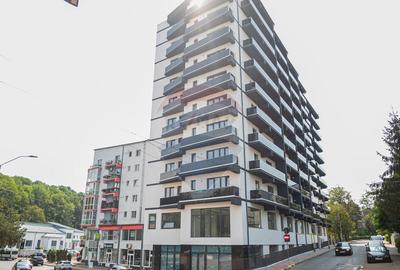 Spațiu comercial, de 195 mp, în Central - 3