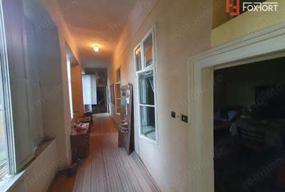 Apartament cu 5 camere nedecomandat, mobilat în Central - 13
