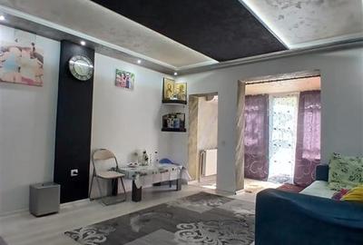 Apartament cu 2 camere semidecomandat în Hipodrom