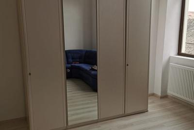 Garsonieră decomandată, mobilată în Central - 6